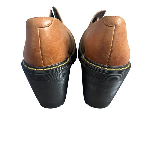 Dr. Martens Cordelia Tan Brown Leather Gusset Slip On Shoe- Sz 6 - Picture 6 of 9